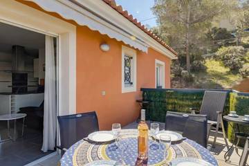 Gîte pour 4 personnes, avec balcon/terrasse et terrasse dans Gare Du Dramont