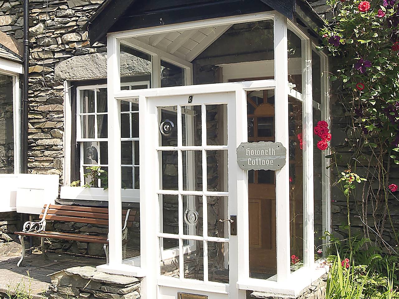 Log Cabin for 4 People in Troutbeck Bridge, Cumbria