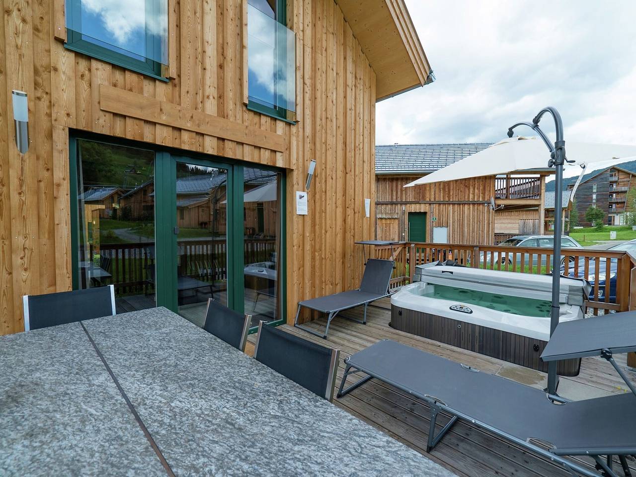 Lovely chalet with infrared sauna in St. Georgen ob Murau, Sankt Georgen am Kreischberg