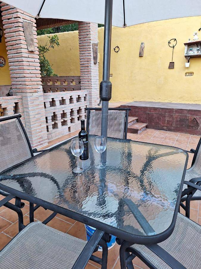 Casa rural para 9 personas, con piscina además de terraza y vistas, Se admiten mascotas en Arriate - 3