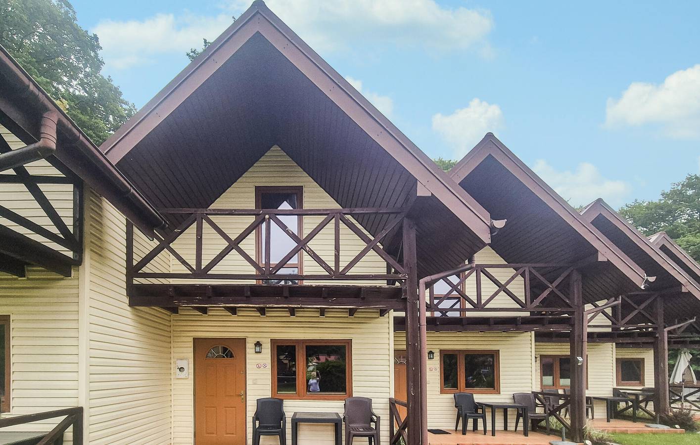 Ferienhaus für 6 Personen mit Terrasse in Granica Łazy, Powiat Koszaliński