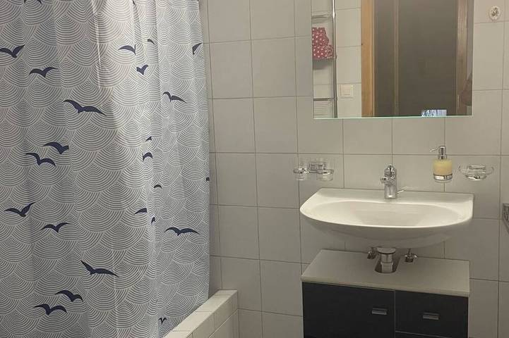 Ganze Wohnung, Chasa Cumulus/Dg Ferienwohnung Sainas 139 A, (Ftan) in Ftan, Unterengadin