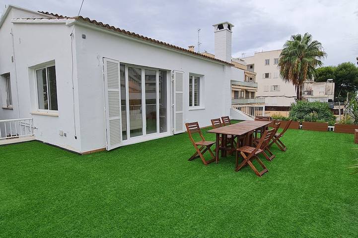 Dream home with a Balinese touch in Can Pastilla, Palma
