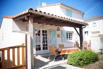 Gîte pour 7 personnes, avec jardin et terrasse à L'Aiguillon-sur-Mer