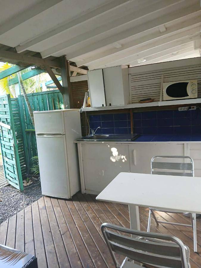 Gîte pour 2 personnes, avec jardin, animaux acceptés dans Port de Saint-Gilles les Bains - 2