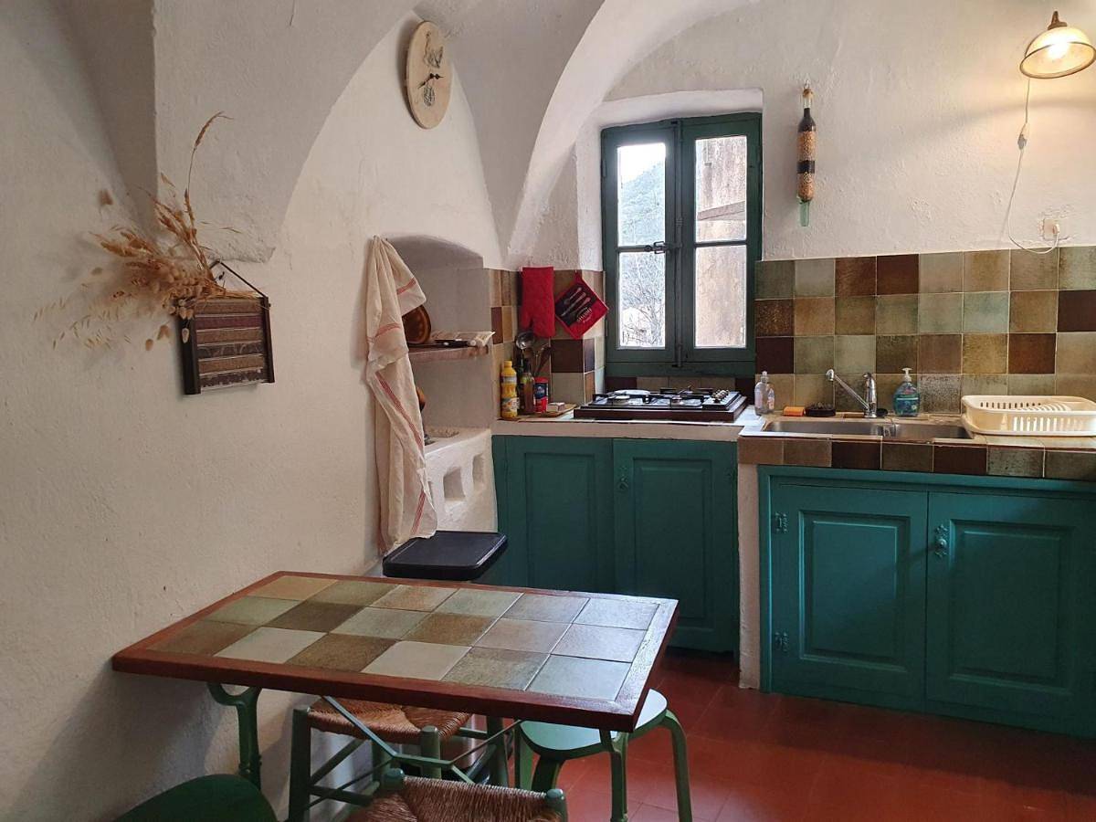 U Paisolu, maison de village en Corse, entre mer et montagne in Nessa, Région de Calvi