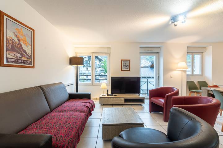 Gîte pour 6 personnes, avec balcon dans Office De Tourisme De Brides Les Bains - 2