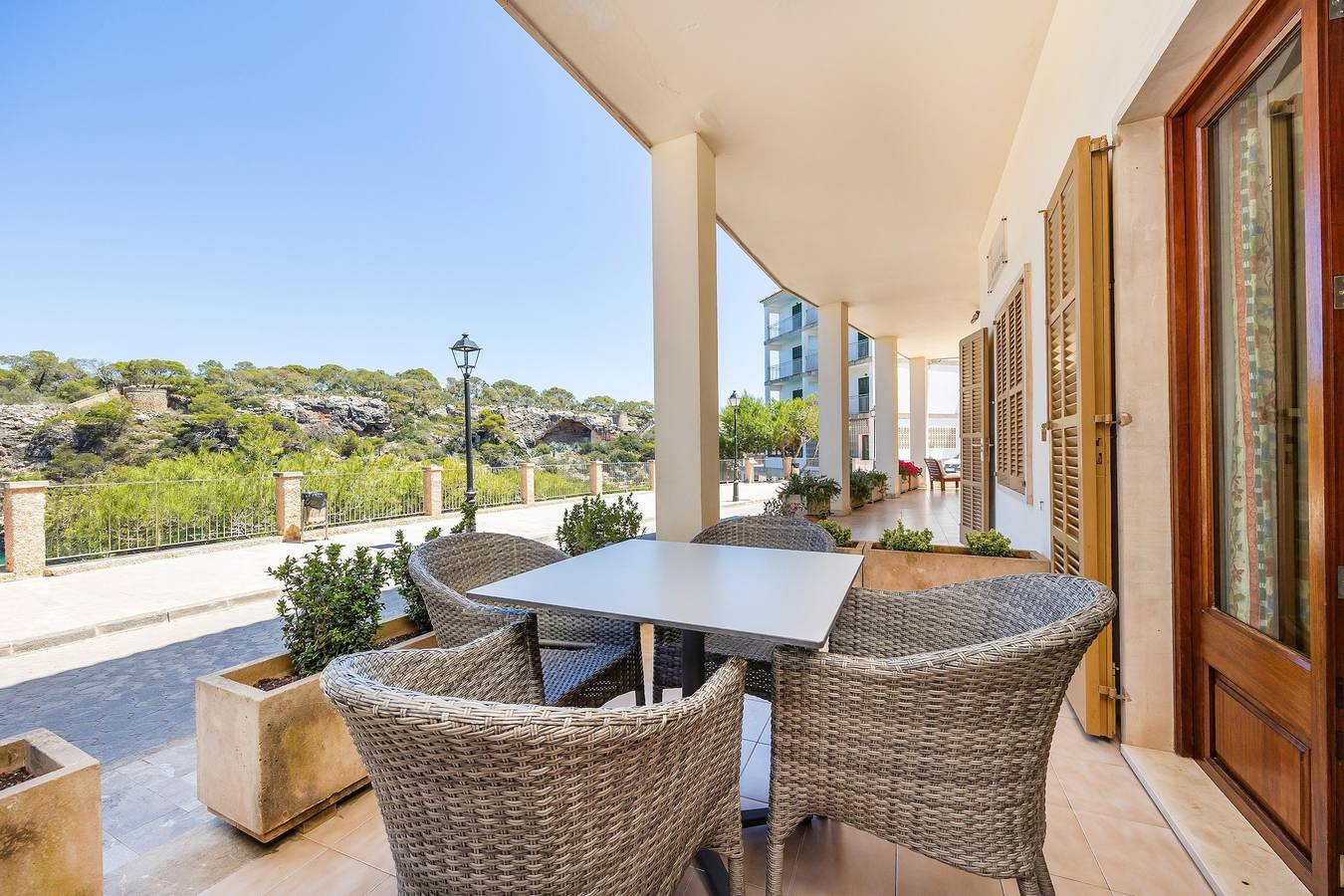 Entire apartment, Apartment 'Apto Planta Baja' with Sea View, Wi-Fi and Air Conditioning in Cala Figuera, Santanyí
