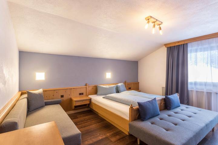 Ferienwohnung für 6 Personen, mit Balkon und Garten