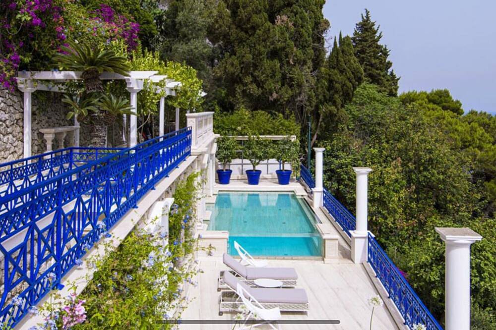 Villa for 6 Guests in Capri, Tyrrhenian Coast Campania