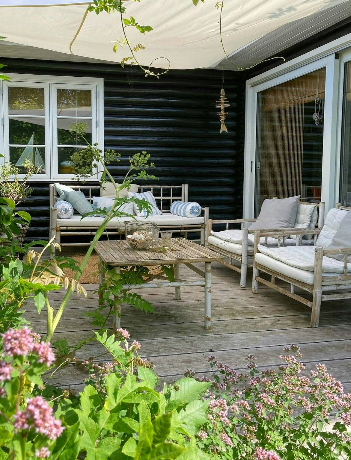 Schönes Blockhaus mit Pool auf Südfünen in Svendborg