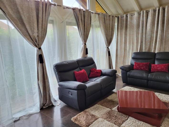 Gîte pour 8 personnes, avec jardin à Ambilly - 3