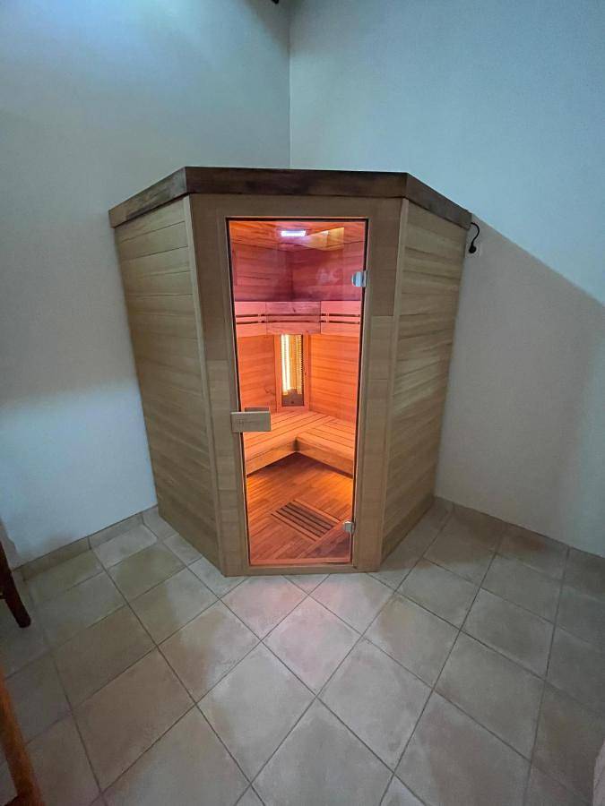 Two-Bedroom House in Saint-Péray, Région de Tournon-sur-Rhône
