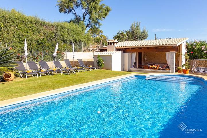 Villa für 6 Personen, mit Garten und Balkon - 1