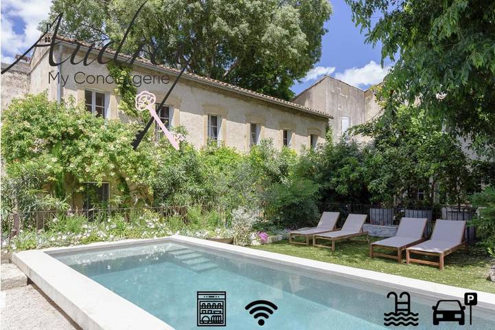 Location de vacances pour 2 personnes, avec piscine et jardin à Marsillargues