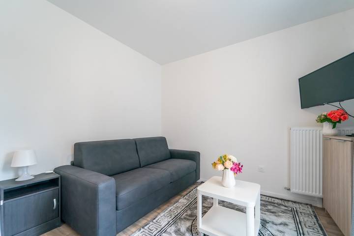 Appartement entier, Moulin à Vent A03 - Studio avec terrasse in Bondy, Seine-Saint-Denis