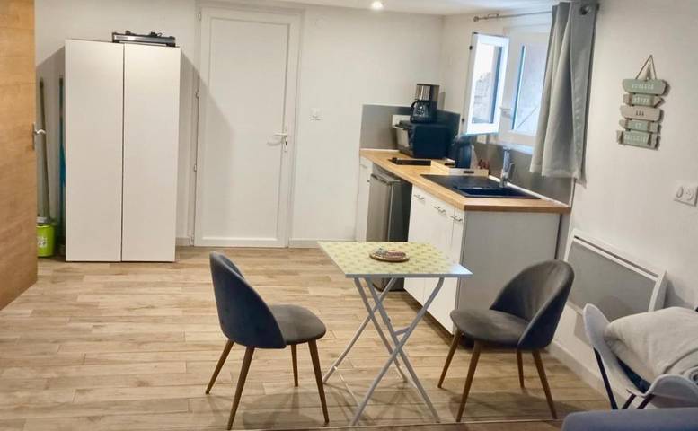 Gîte pour 2 personnes, avec jardin à Barbaggio - 4