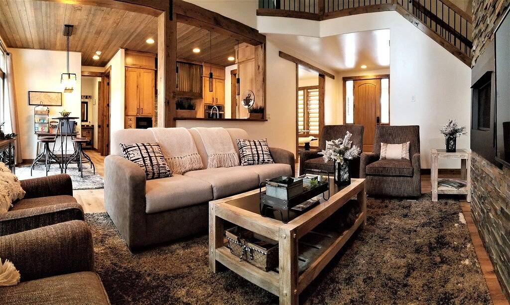 Modern Rustic Retreat, Close to Nau, Cul-de-sac, En-Suite Bath For Each Bedroom! in Flagstaff, Coconino Nationalwald