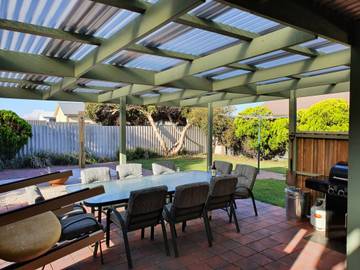 Holiday Home for 8 People in Middleton (South Australia), South Australia, Photo 4