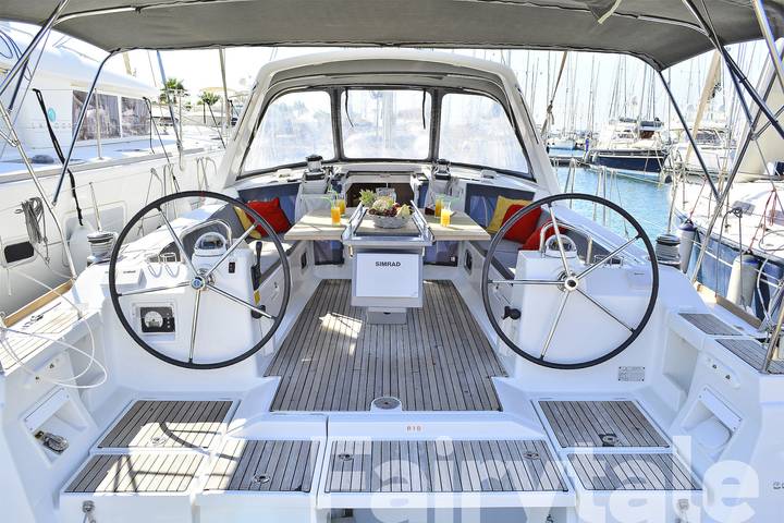 Bateau pour 4 personnes, avec Jacuzzi dans Cos Ville - 3