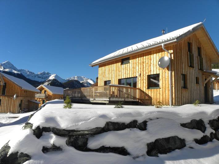 Ferienhaus für 8 Personen, mit Sauna und Whirlpool sowie Terrasse in Hohentauern