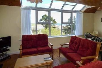 Log Cabin for 6 People in Mallaranny, County Mayo, Photo 3