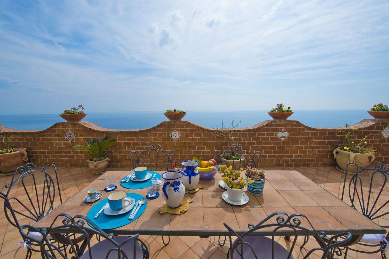 Entire apartment, La Casetta  in Praiano, Amalfi Coast