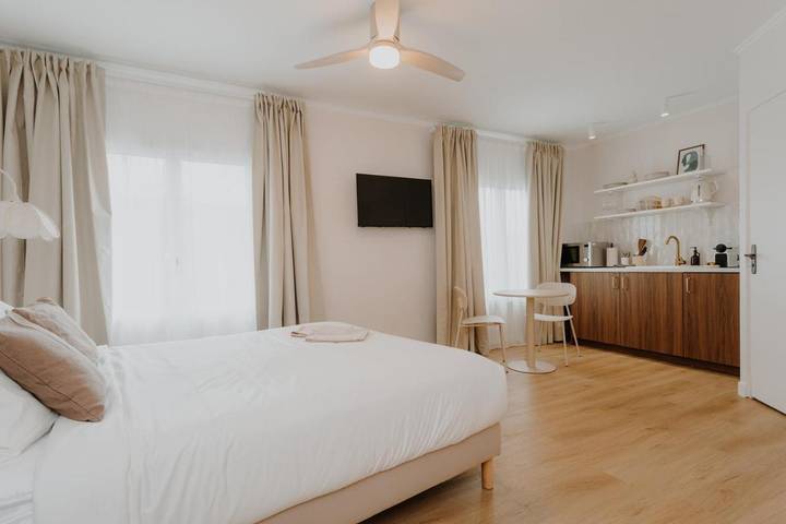 Gîte pour 2 personnes, avec vue dans Office De Tourisme De Blonville Benerville Tourgeville