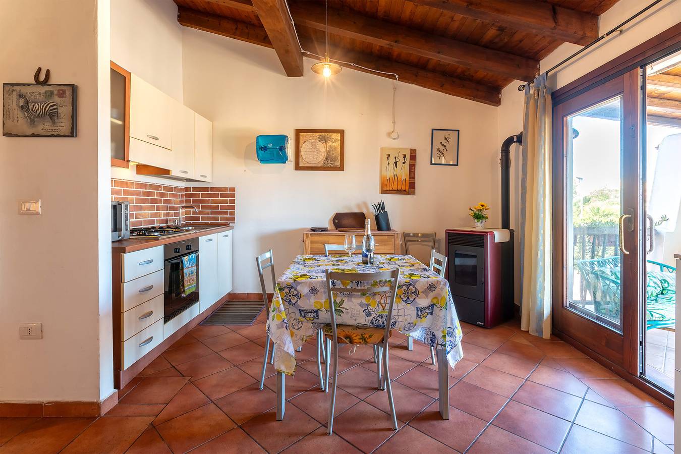 Appartement entier, Appartement « Rifugio Del Sognatore Stintino » avec Vue Mer, Terrasse Privée et Wi-Fi in Stagno di Casaraccio, Punta De Su Turrione