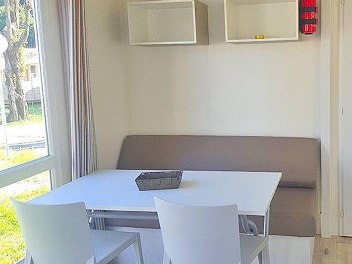 Mobil home pour 5 personnes, avec bassin pour enfant, animaux acceptés à Anduze - 4