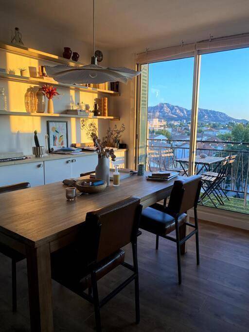 Gîte pour 4 personnes, avec terrasse et vue dans Stade Vélodrome