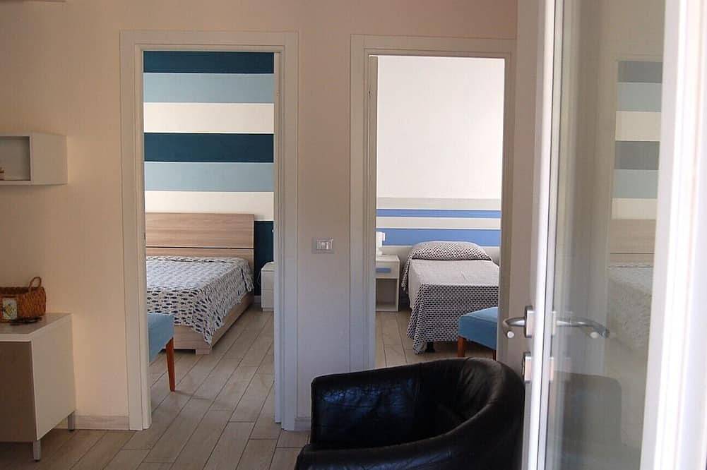 Brand new apartment terrace sea view detached cottage Pomonte Last Days 24-31ago in Pomonte, Marciana