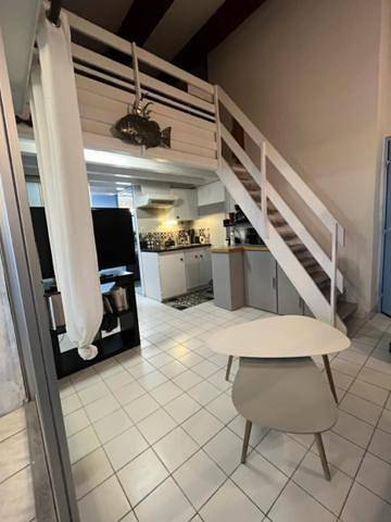 Gîte pour 6 personnes, avec Terrasse et Vue dans Plage Port Est Frontignan - 4