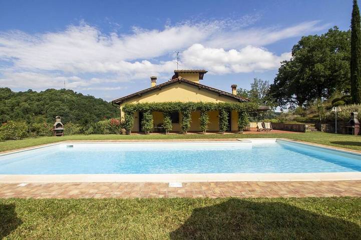 Villa für 14 Personen, mit Garten