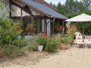 Gîte pour 3 personnes, avec terrasse et jardin à Contres
