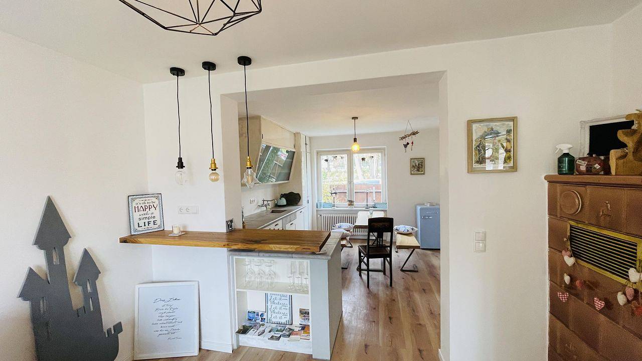 Ganze Ferienwohnung, Ferienwohnung für 3 Personen (61 m²) in Neustadt an der Weinstraße in Neustadt-Stadtmitte, Neustadt an der Weinstraße
