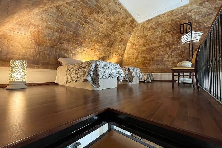 Appartamento intero, Al Duomo Dimora Storica, Stanza Due Livelli, nel cuore dei Sassi di Matera in Sassi di Matera, Matera