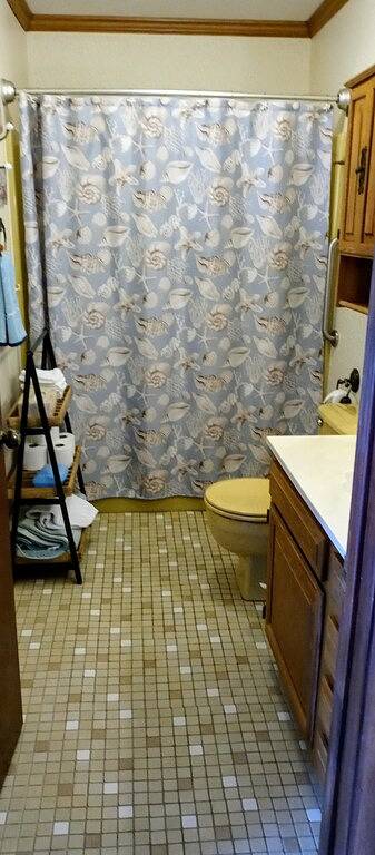 1-Mile from Conley Bottom's ramp in Lake Cumberland