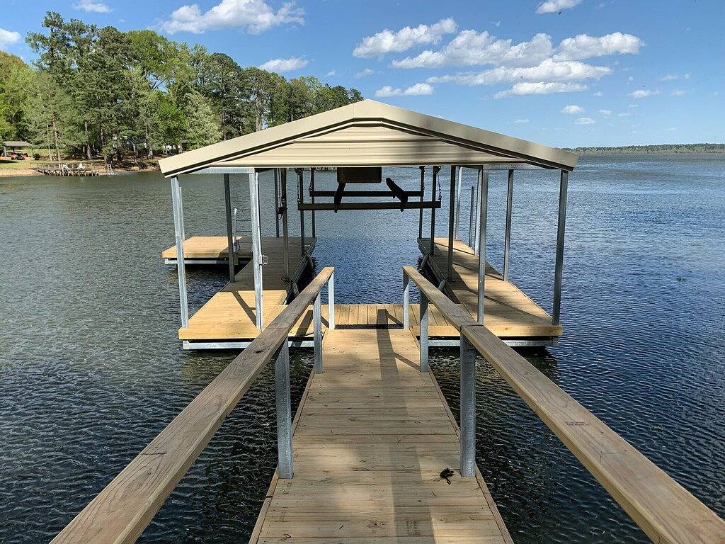 Fantastic get away house on lake in Toledo Bend Reservoir