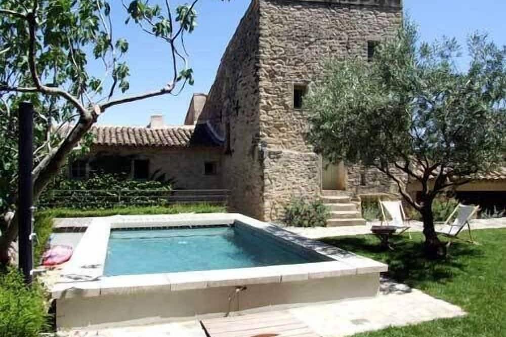 Charmantes Haus im Herzen eines malerischen Dorfes im Luberon in Saint-Martin-de-Castillon, Regionaler Naturpark Luberon