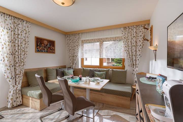 Ferienwohnung für 4 Personen, mit Balkon in Uderns