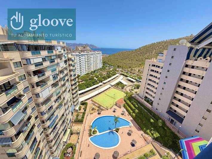 Appartamento per 4 persone, con terrazza e giardino nonché piscina per bambini in La Vila Joiosa