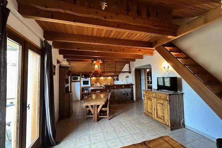 Gîte pour 6 personnes, avec Balcon dans Vars (station de ski)