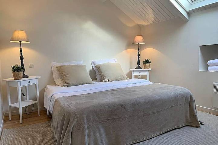 Location de vacances pour 22 personnes, avec piscine et jardin à Bourrou - 3