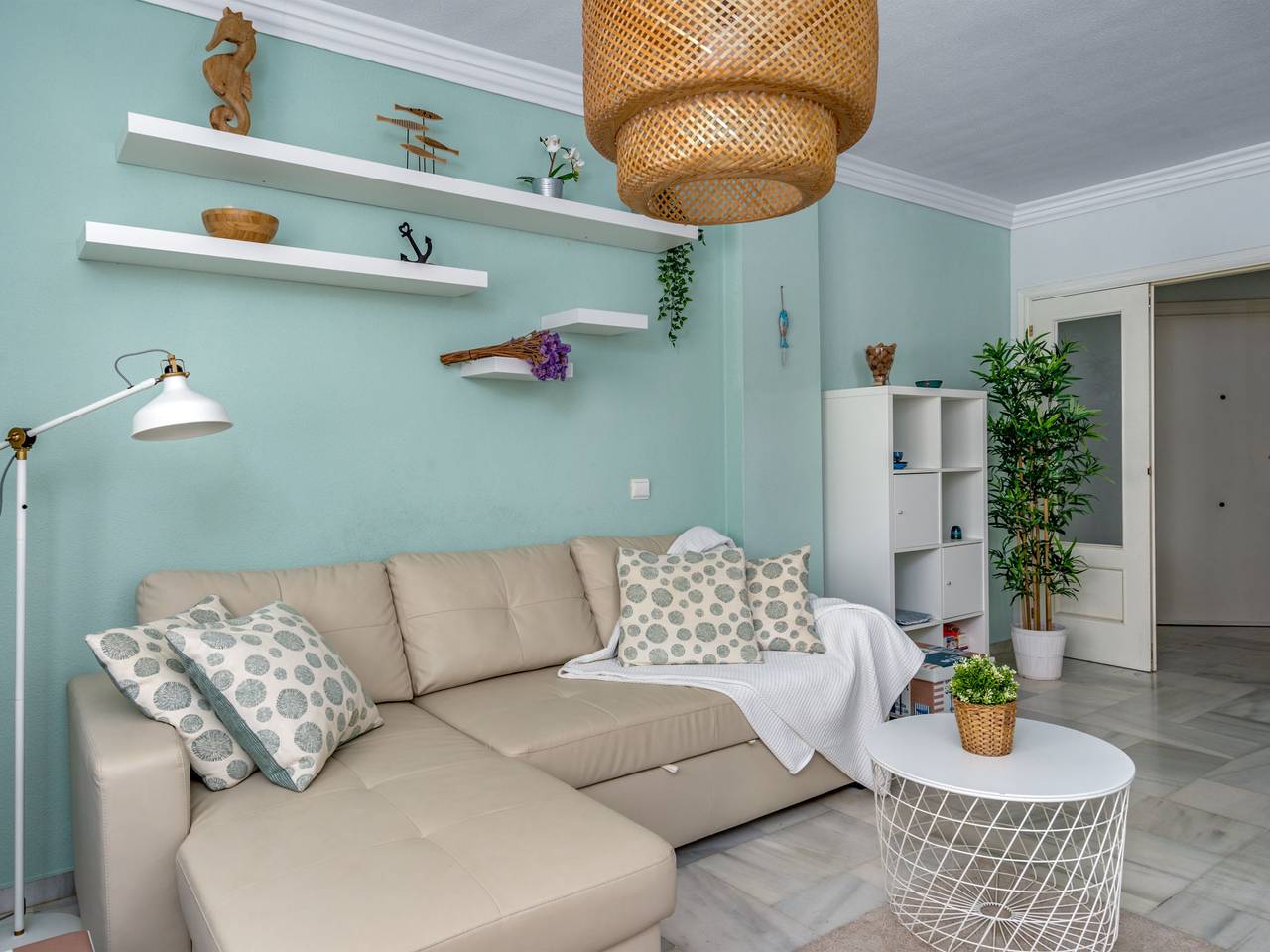 Entire apartment, Loma del Colegial in Torremolinos Centre, Torremolinos