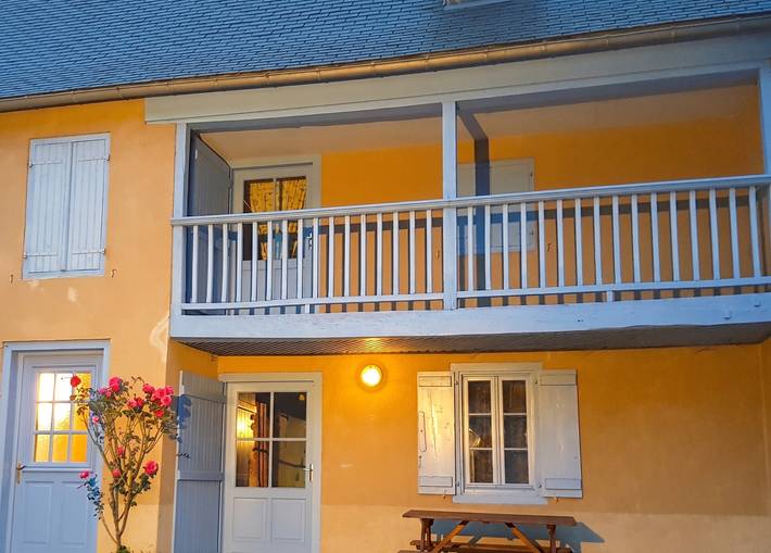 Casa vacanza per 10 persone, con Balcone/Terrazza e Terrazza a Campan