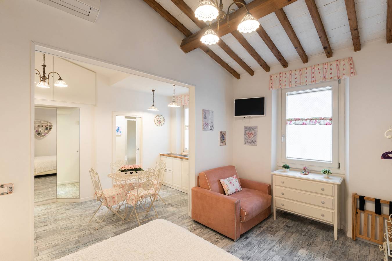 Ganze Wohnung, Casa Ornella – Romantisches Studio im Herzen von Florenz in Florence city center, Florenz