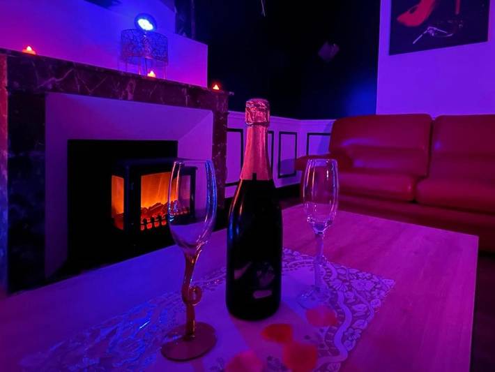 Location de vacances pour 2 personnes, avec jardin et jacuzzi à Le Blanc - 3