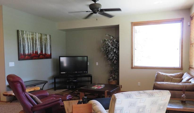 Vacation rental for 6 people, with balcony and hot tub as well as pool in Show Low