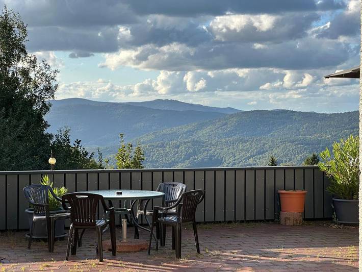 Ferienhaus für 4 Personen, mit Garten und Ausblick, mit Haustier in Schöfweg